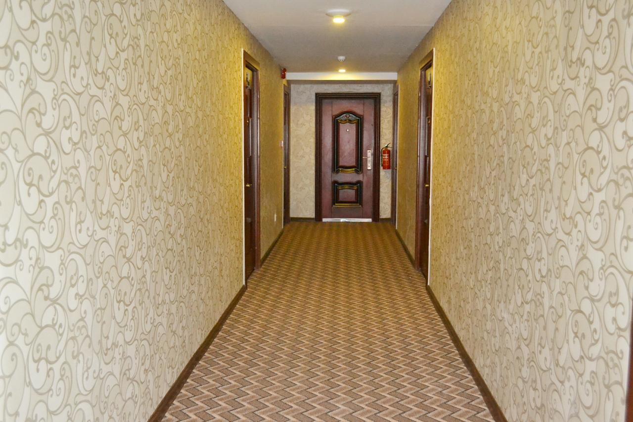 Hotel Broadway Rangun Kültér fotó