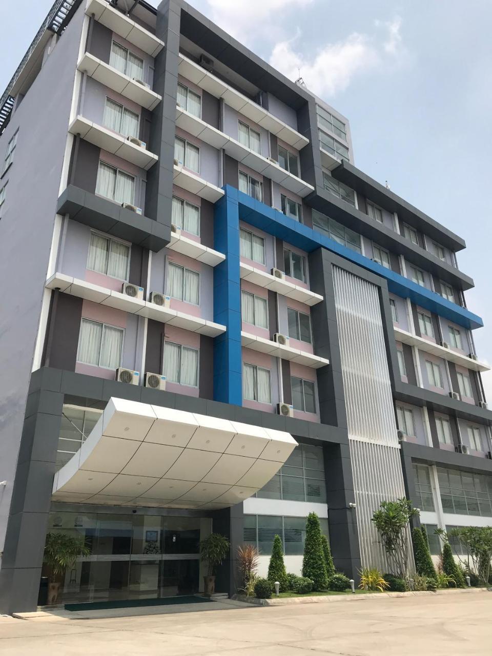 Hotel Broadway Rangun Kültér fotó